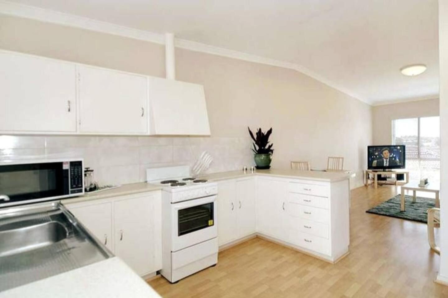 Acacia Holiday Or Business Stay - Quiet Location Perth Exterior photo
